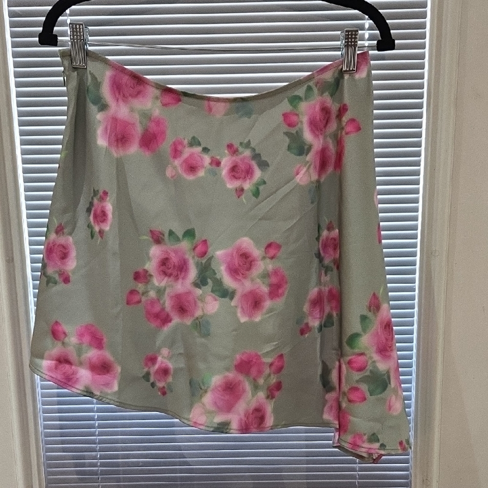 WeWoreWhat White and Pink Floral Skirt